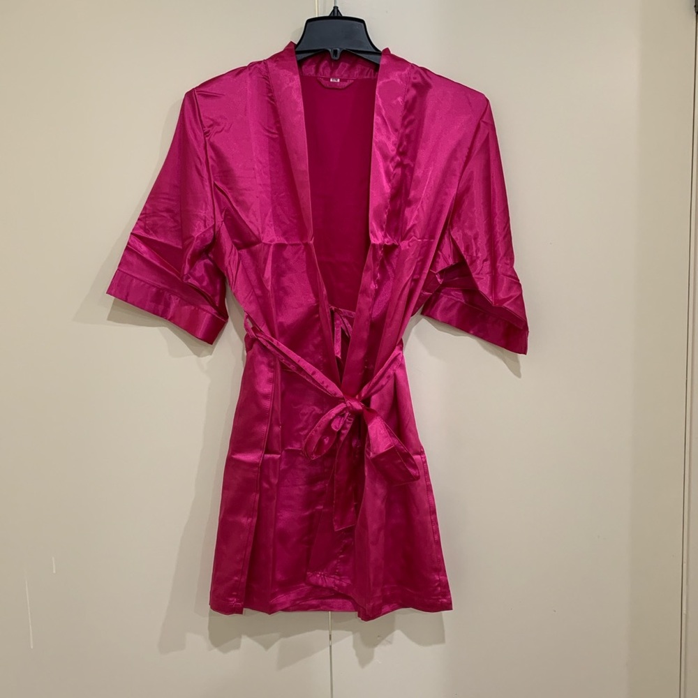 Pretty fuchsia bridal robe